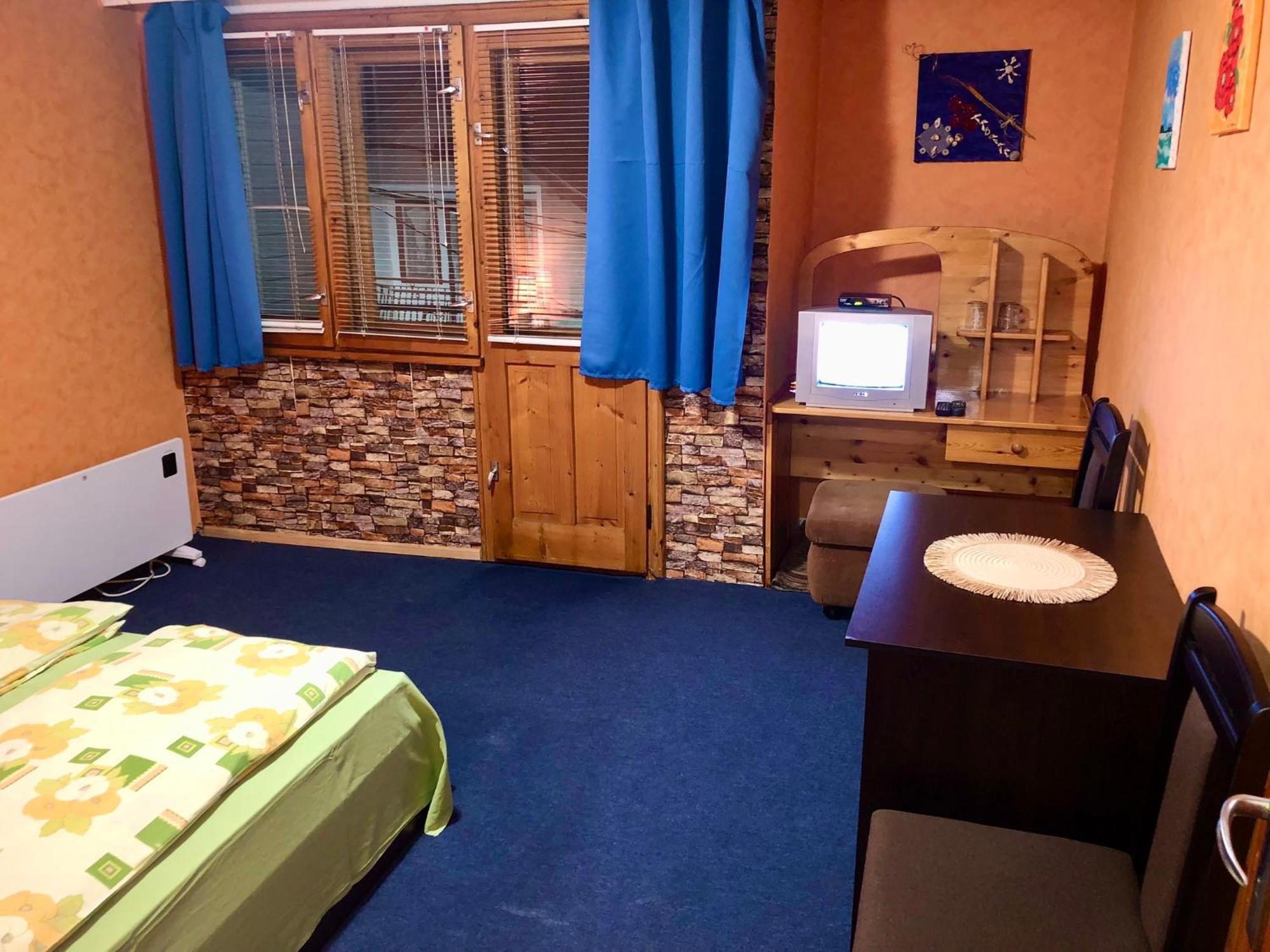 Niya Guest House เบลิอิสการ์ ภายนอก รูปภาพ